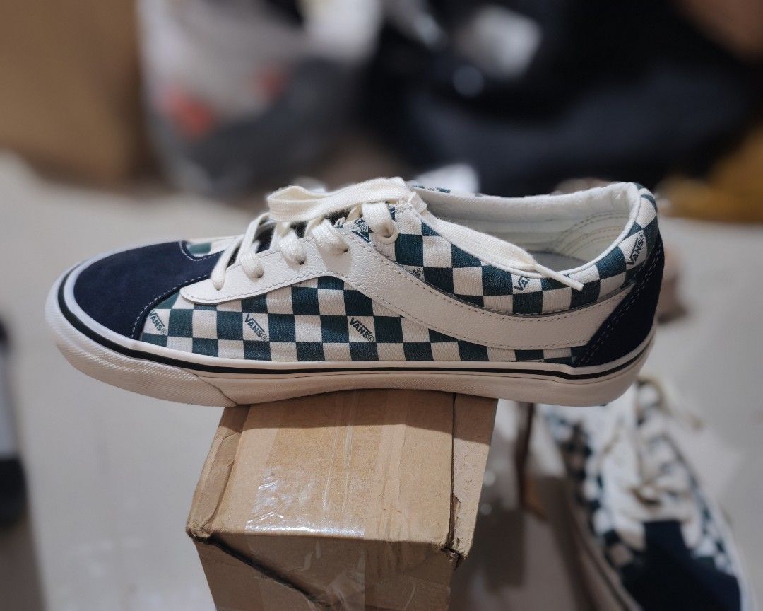 Vans Bold NI 'Logo Checkerboard' (Navy/White) (Category: Casual Shoes) located in Taguig. Submitted by gclutter22 (Listing ID 1460266140, Image 3). Description: Vans Bold NI 'Logo Checkerboard' (Navy/White) – Size 9.5 US / 8.5 UK (Like New) Worn only once, condition is pristine with very minimal to no heel drag and clean upper canvas/suede panels. Take note that this does not come with the original box, but it will be safely packed when handed ov