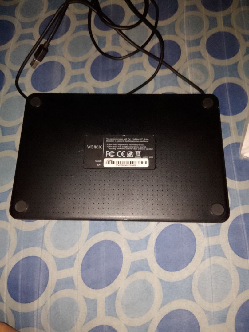VEIKK VK640 Drawing Tablet (Category: Others) located in Caloocan City. Submitted by jayjay1718 (Listing ID 1460264261, Image 2). Description: - VEIKK VK640 drawing tablet - Includes stylus, pen holder, and nibs - Comes with driver download card and quick start guide - All original accessories included - Ideal for digital art and design projects.