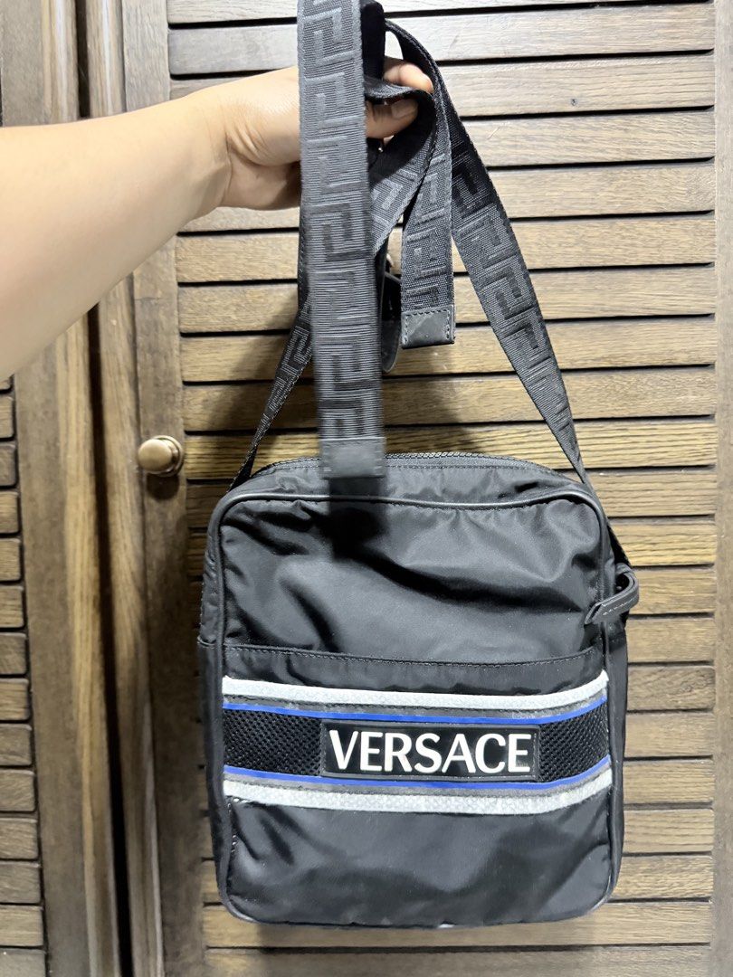 Versace olympus sling bag (Category: Sling Bags) located in Manila. Submitted by prelovedbyramiah (Listing ID 1460279668, Image 3). Description: slight used og.