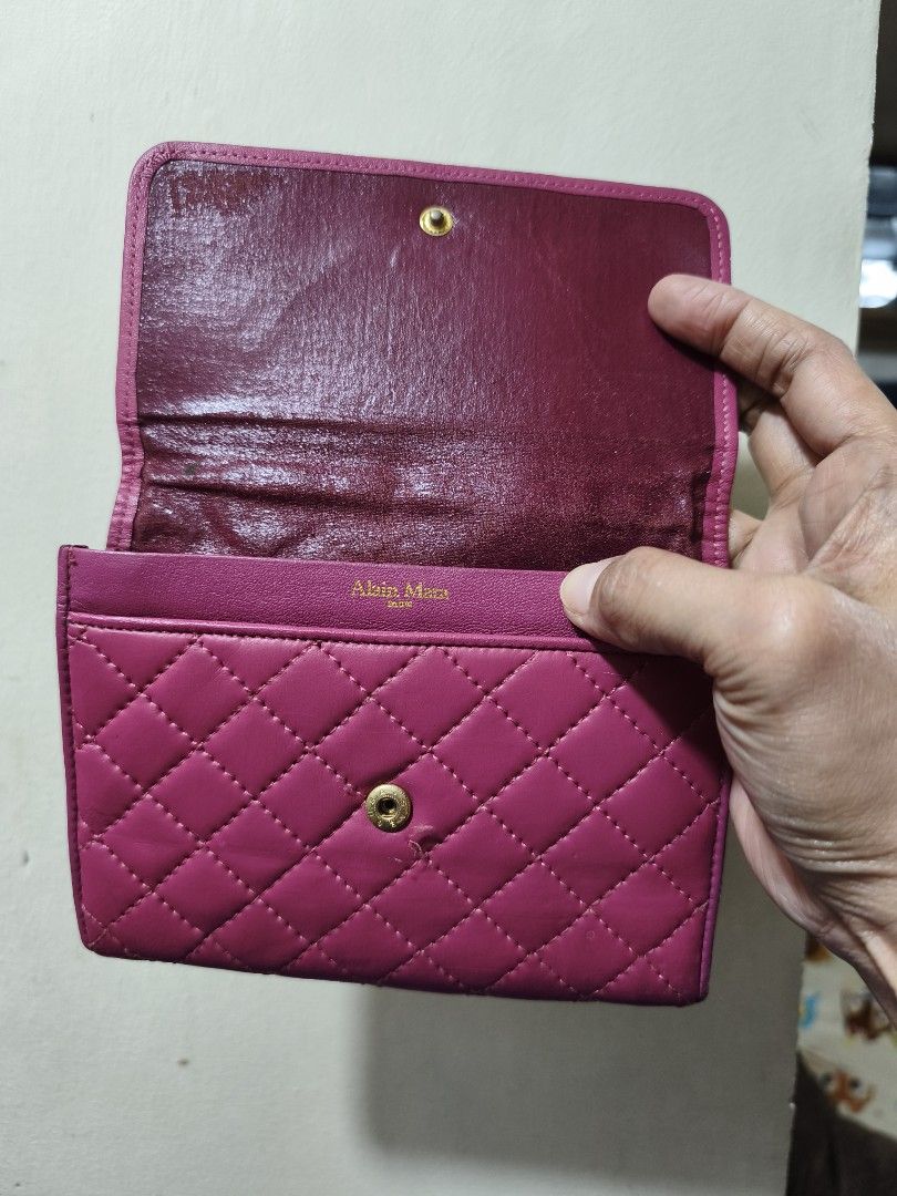 Vibrant Pink Quilted Leather Wallet (Category: Wallets & Card holders) located in Quezon City. Submitted by uydaisy1979 (Listing ID 1460200443, Image 3). Description: .