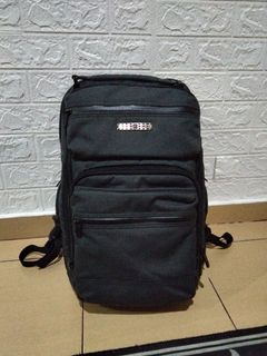 (Category: ) located in . Submitted by anuwar_store (Listing ID 1460232663, Image 1). Description: .