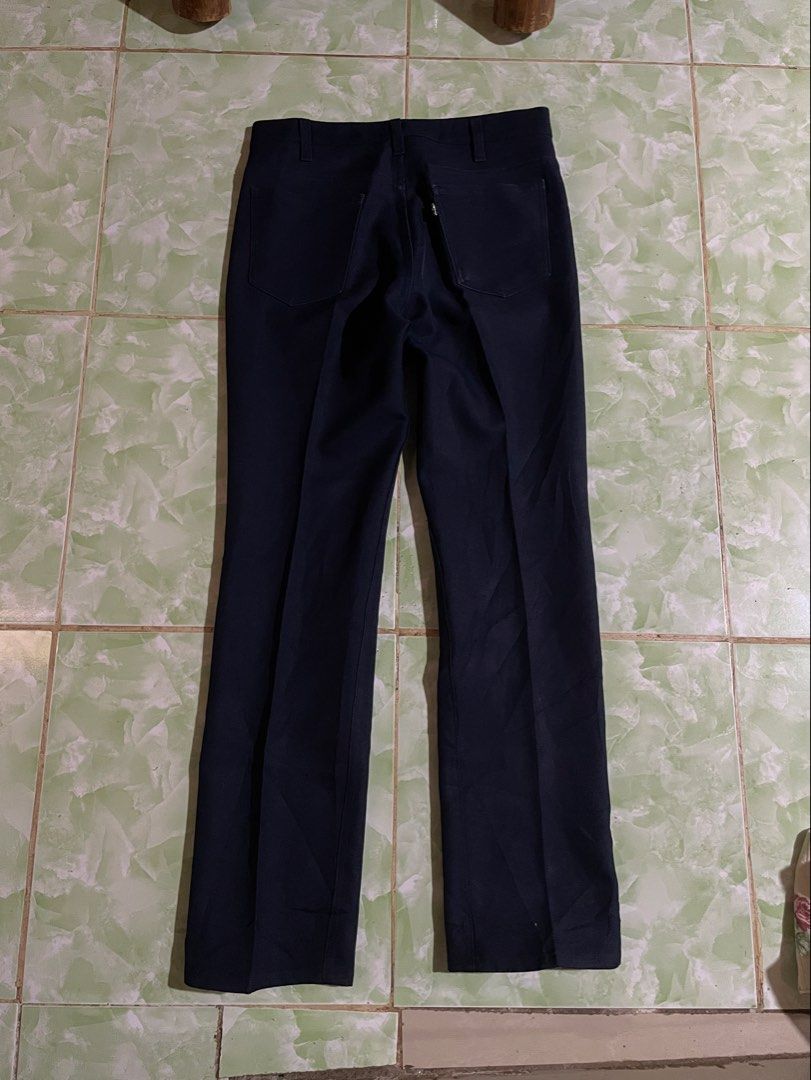 VINTAGE 70’s LEVIS CANVAS PANTS (Category: Jeans) located in Cagayan de Oro. Submitted by patrickjam03829 (Listing ID 1460170204, Image 2). Description: waist 32 length 41 leg open 8 thigh 12 .