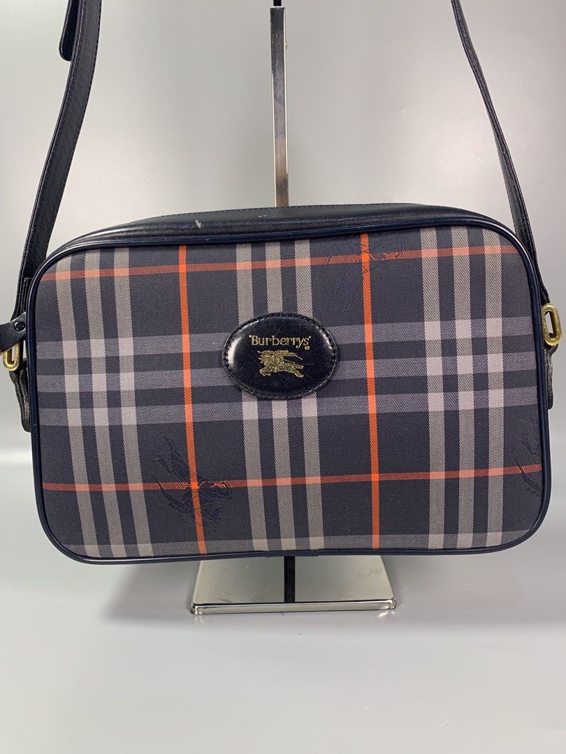 Vintage Burberrys Shoulder Bag (Category: Luxury Bags & Wallets) located in Mabalacat. Submitted by vtgmalan (Listing ID 1460203168, Image 2). Description: Vintage Burberrys Shoulder Bag Price:10,000 Condition : 9/10 Product Condition Rank : AB Issue/s : Minimal Rubs Dimensions : 11.5x7.5x3(LxHxW) Inclusions: N/A Note : Please make sure to check all the photos before mine. All of the Items on sale are LEGIT/ORIGINAL. If you have a question , plea