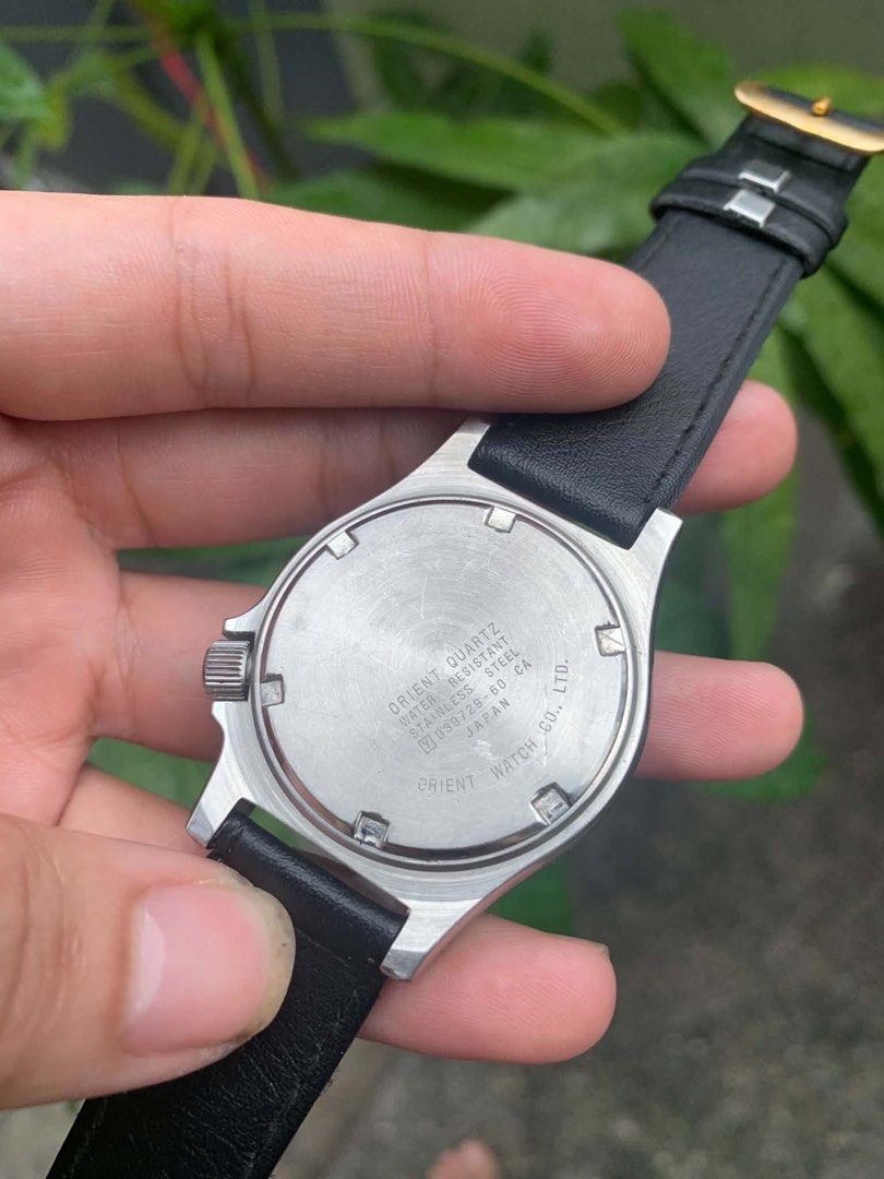 Vintage Orient Divers 200m Quartz 1980s (Category: Men's Watches) located in Marikina City. Submitted by holymollyz (Listing ID 1460147366, Image 3). Description: Vintage Orient Divers 200m Quartz 1980s - All OG Head - Aftermarket leather strap - new battery - With replacement box - rare quartz movement Issue: date wheel needs to be repaired but it keeps time perfectly This watch is pre-loved so please expect this watches does have minor imperfec