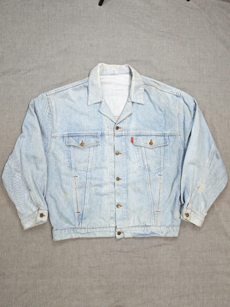 vintage levis big E denim jacket (Category: Coats, Jackets and Outerwear) located in Baguio. Submitted by used_clothing2600 (Listing ID 1460210626, Image 1). Description: vintage levis big E denim jacket good condition missing tags size XL pit to pit 27.5 length 28 shoulders 23.5 sleeve length 24.5 2,000.