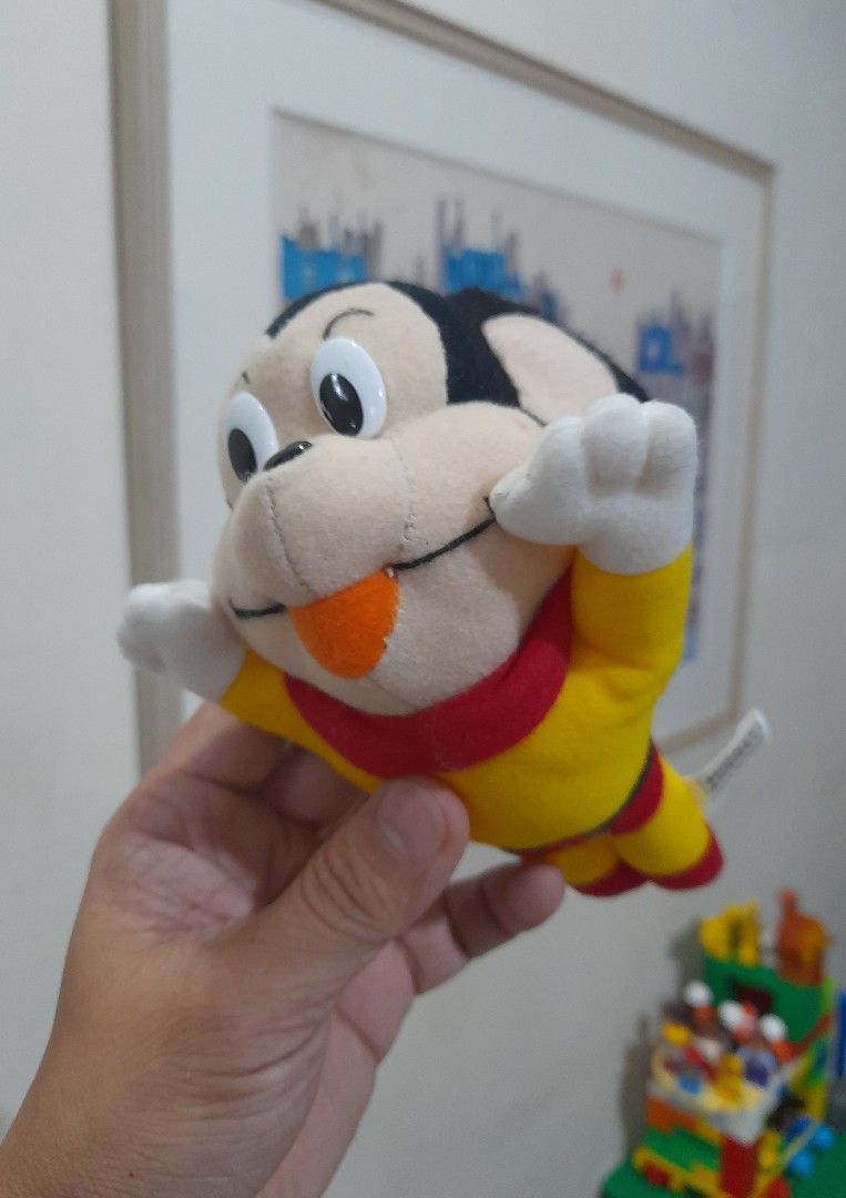 VINTAGE MIGHTY MOUSE PLUSH TOY (Category: Plushies & Soft Toys) located in Bulacan. Submitted by nansantiago (Listing ID 1460294389, Image 1). Description: VINTAGE MIGHTY MOUSE PLUSH TOY 🏷️ ₱300‼️ 📍 Location: Plaridel, Bulacan 💸 Mode of Payments: Gcash / BPI 📦 Pick-up / Ship 🚚 Couriers : Flash Express / SPX / Lalamove.