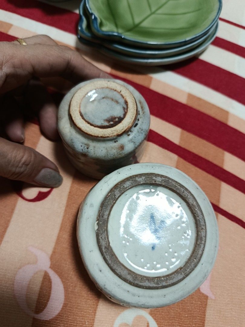 Vintage stoneware deep saucer/ cup p20 each (Category: Dinnerware & Cutlery) located in Quezon City. Submitted by kristal68 (Listing ID 1460175961, Image 3). Description: .