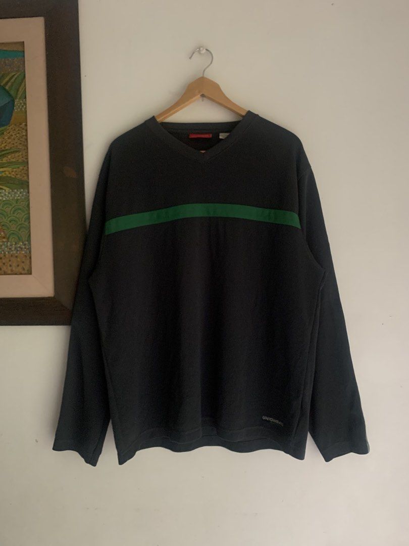 Vintage Unionbay V-tops (Category: Coats, Jackets and Outerwear) located in Paracale. Submitted by takecarekids (Listing ID 1460254441, Image 1). Description: 23” width 27” length Y2k vibe, 100% Polyester Mesh.