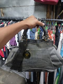 (Category: ) located in . Submitted by garments17 (Listing ID 1460155510, Image 1). Description: .