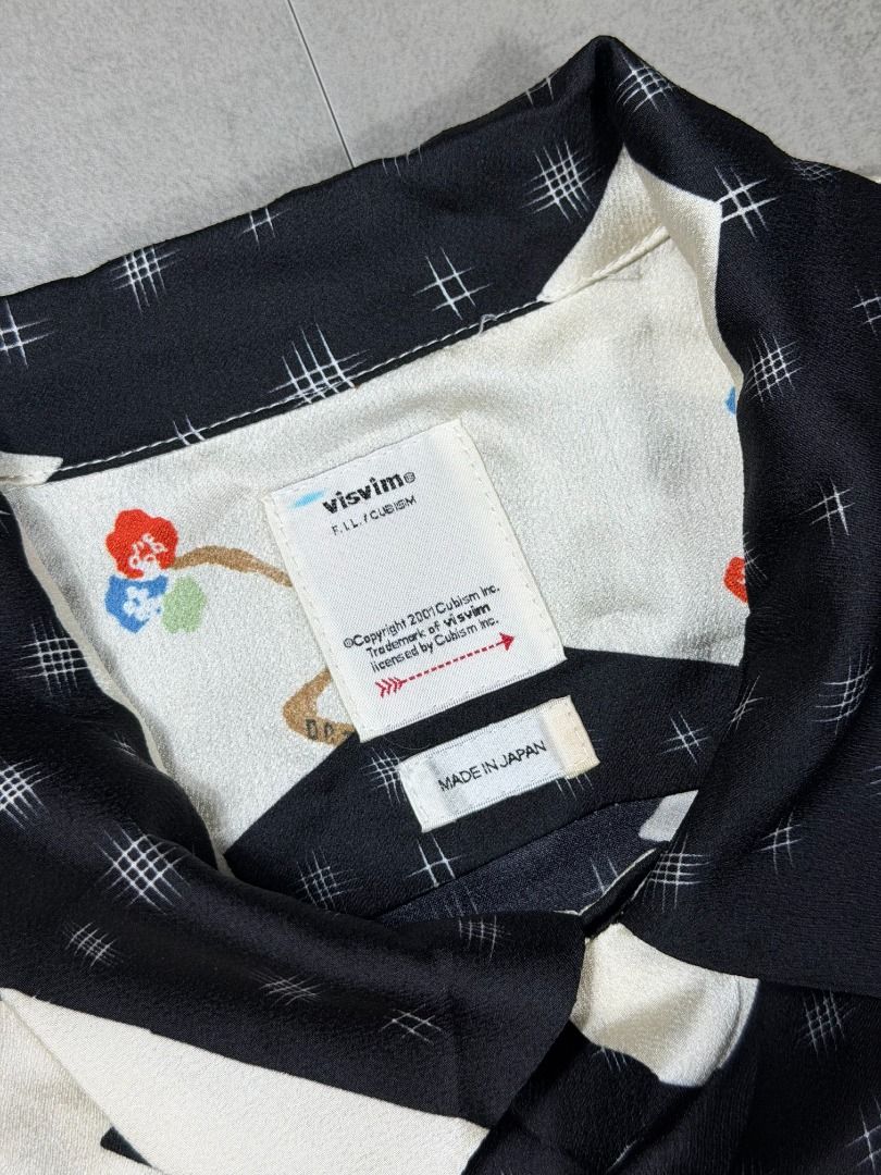 Visvim - Crosby Silk Polo (Category: Tshirts & Polo Shirts ) located in Subic. Submitted by concretefloor (Listing ID 1460200224, Image 3). Description: Visvim - Crosby Silk Polo Size 2 , fits Large 25 inches width 28 inches length Excellent condition No flaws 9/10 condition Shipping fee not included Negotiable ; do not hesitate to make offer! .