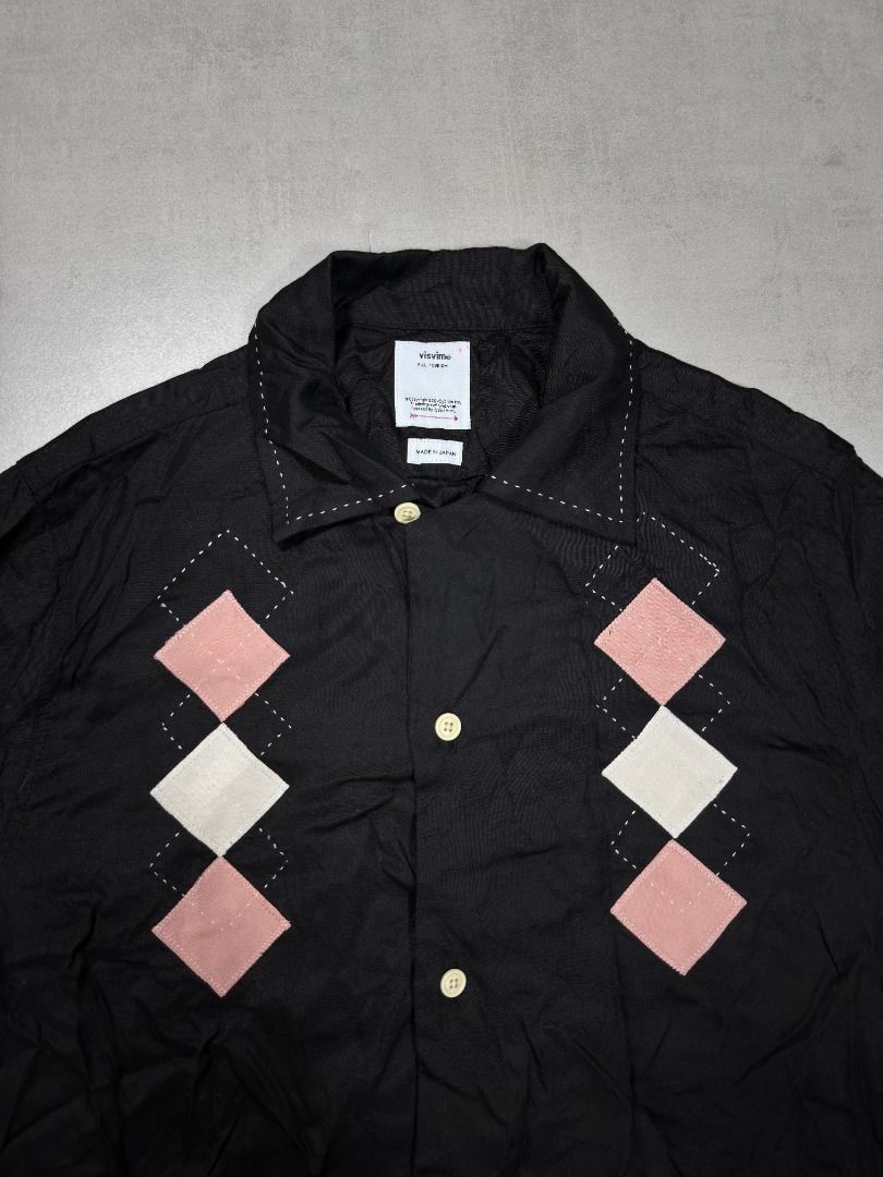 Visvim - Keesey Silk Shirt Polo (Category: Tshirts & Polo Shirts ) located in Subic. Submitted by concretefloor (Listing ID 1460199800, Image 2). Description: Visvim - Keesey Silk Shirt Polo Size 2 23 inches width 27 inches length Excellent condition No flaws 9/10 condition Shipping fee not included Negotiable ; do not hesitate to make offer! .