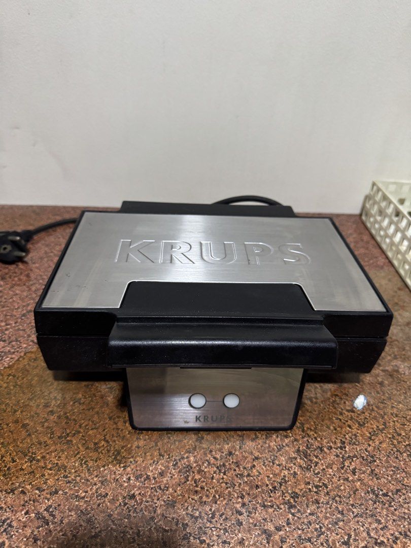Waffle Maker (Category: Ovens & Toasters) located in Manila. Submitted by rnc.shop (Listing ID 1460246614, Image 3). Description: Krups Expert Waffle Maker (Type FDK2) Color: Black Material: Stainless Steel, Aluminum, PFAS Chemicals Wattage: 850 watts Voltage: 220V Item Weight: 3.1 kg (6.82 lbs) .