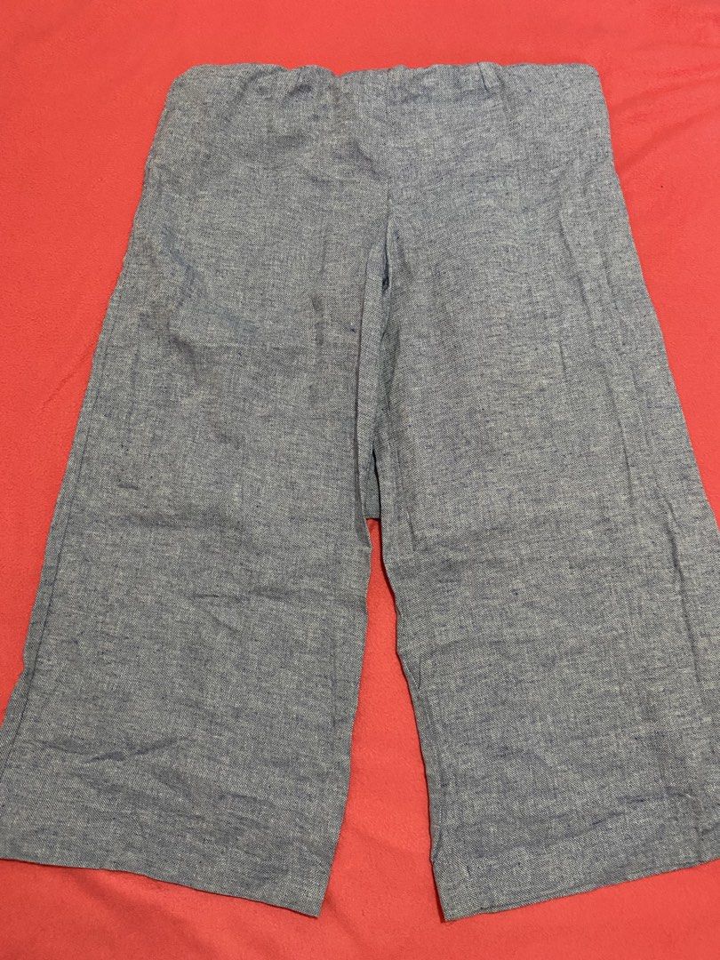 Warehouse Side Cutout Jumpsuit (Category: Jumpsuits) located in Naga. Submitted by thee.clutter.er (Listing ID 1460178744, Image 3). Description: - Fits M to L frames - Never worn - Can send a when worn pic for sure buyers.