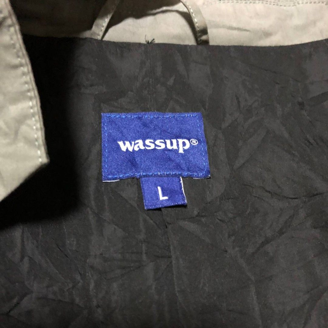 Wassup Bomber Jacket (Category: Activewear) located in Camiling. Submitted by thriftscape2024 (Listing ID 1460191918, Image 3). Description: Excellent Condition Color rate: 9/10 Issue: ❌❌❌ Dimes: W25xL28.