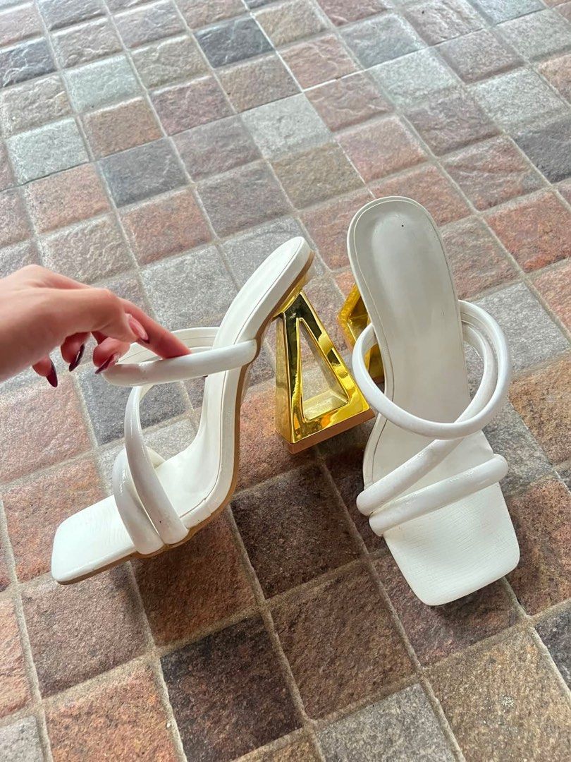 White Gold Heels (Category: Heels) located in Dasmarinas. Submitted by ryewithane (Listing ID 1460151333, Image 1). Description: Never been used, decluttering lang.
