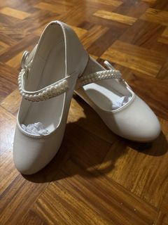 (Category: ) located in . Submitted by dianiza (Listing ID 1460107574, Image 1). Description: .