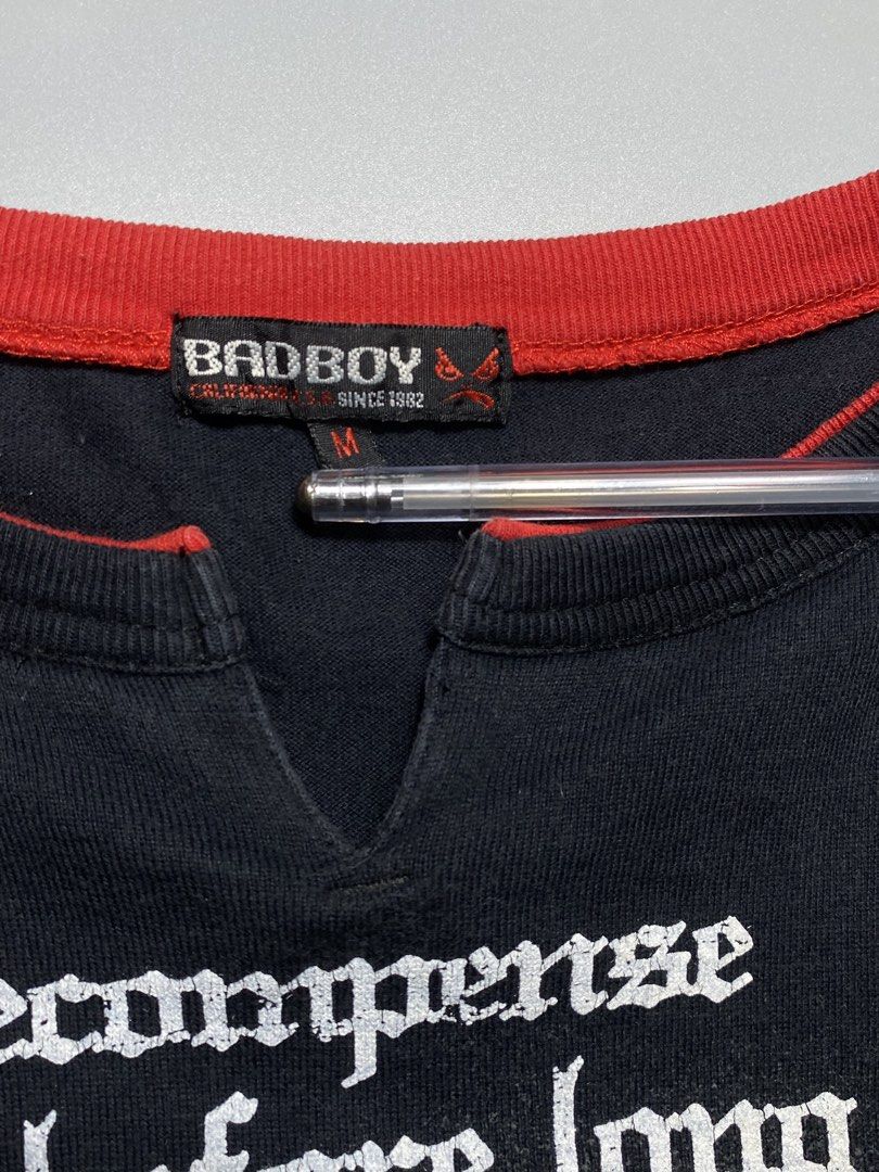 Y2k badboy (Category: Tshirts & Polo Shirts ) located in Cagayan de Oro. Submitted by mac_koi (Listing ID 1460131013, Image 3). Description: (Badbòy) y2k tshrt Dimension: Width: (20.5)” Length: (26)” Size : Small to medium -authentic -super good conditions! -color rate 9 /10 -fresh from laundry -issue none! .
