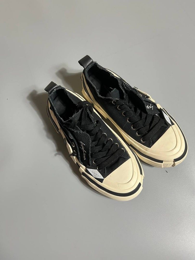 Yojhi Yamamoto x vessel (Category: Sneakers) located in Lucena. Submitted by sth.archvl (Listing ID 1460243128, Image 2). Description: Good condition Signed of usage only Size 6 women's/ size 4 Men's 23.5 CM .