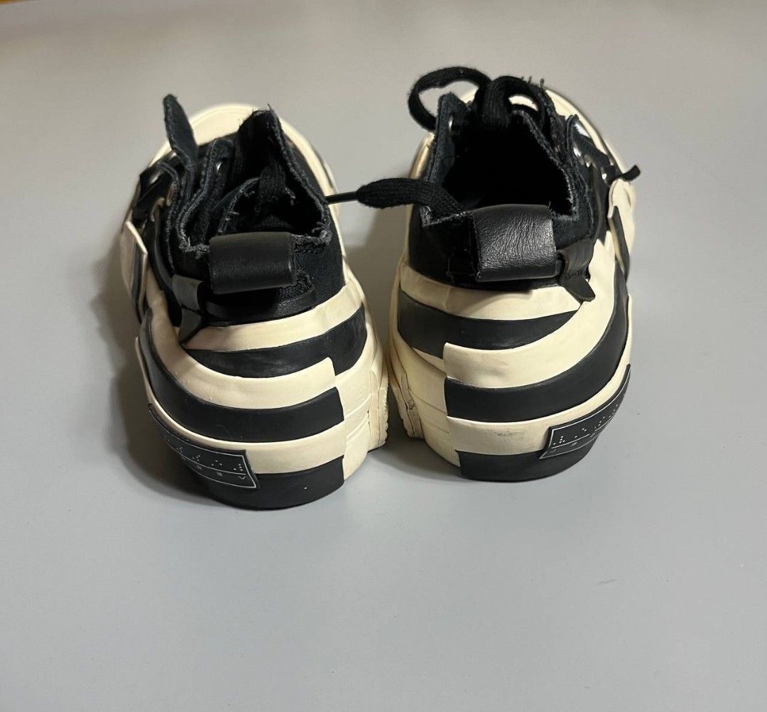 Yojhi Yamamoto x vessel (Category: Sneakers) located in Lucena. Submitted by sth.archvl (Listing ID 1460243128, Image 3). Description: Good condition Signed of usage only Size 6 women's/ size 4 Men's 23.5 CM .