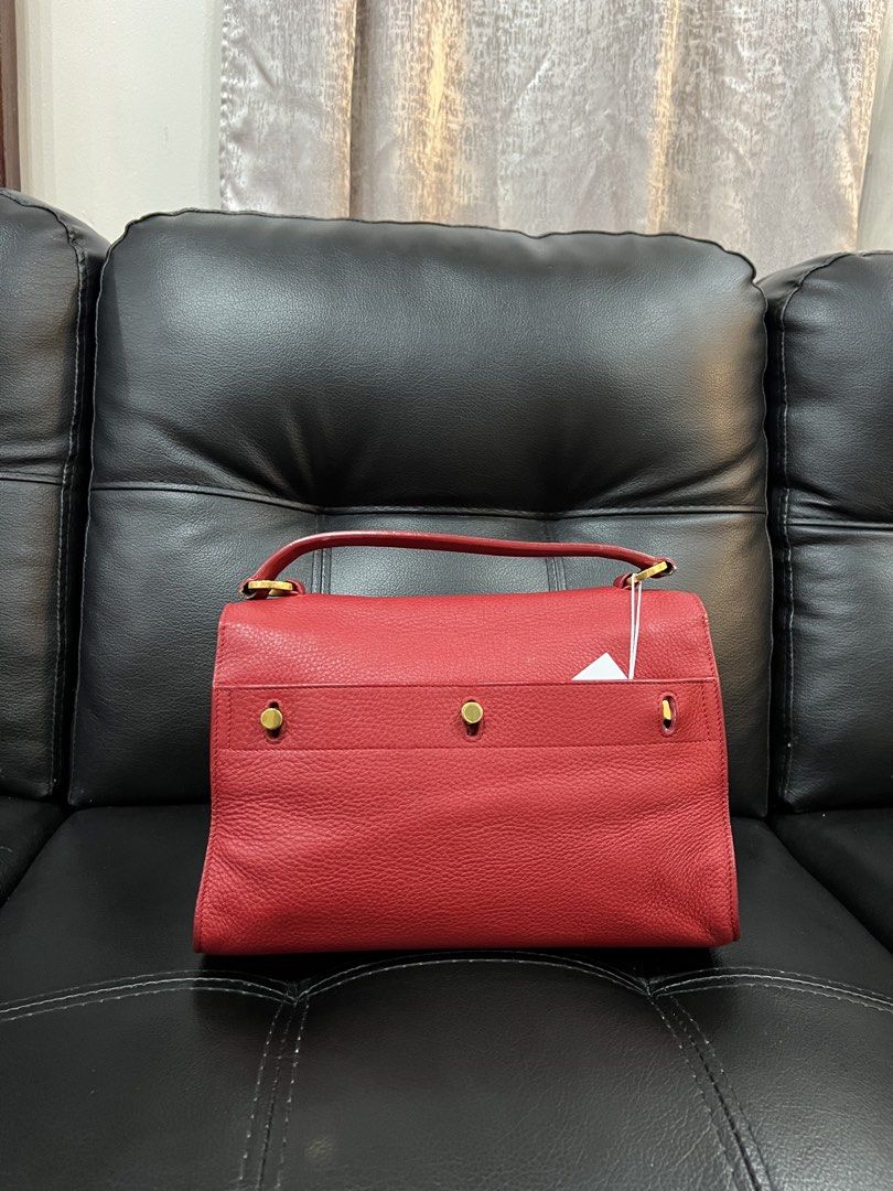 YSL muse two handbag (Category: Cross-body Bags) located in Manila. Submitted by gailmg (Listing ID 1460294450, Image 2). Description: - Authentic with certificate of authenticity .