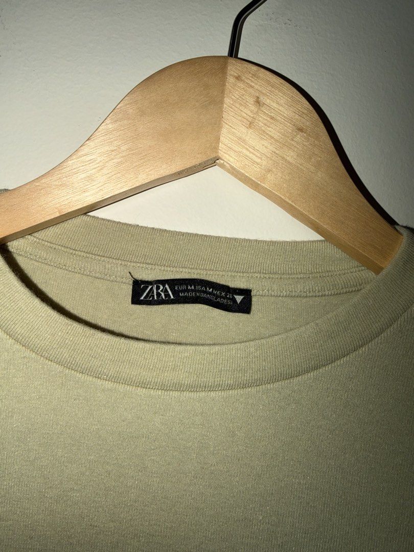 Zara basics crop sage green top (Category: Longsleeves) located in Makati City. Submitted by andzr. (Listing ID 1460166358, Image 2). Description: .