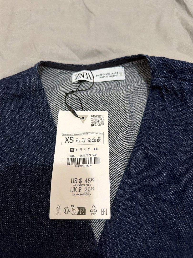 Zara Denim Vest (Category: Sleeveless) located in Binan City. Submitted by sunsetmargarita (Listing ID 1460196517, Image 3). Description: XS Brandnew with tag.