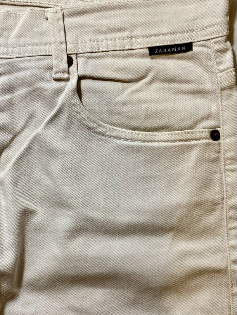 Zara Man White Denim Shorts Size 31 (Category: Shorts) located in Manila. Submitted by sebthrift (Listing ID 1460129803, Image 3). Description: - Zara Man White Denim Shorts - Size: 31 - Made in Morocco - Classic five-pocket design - Button and zip fly closure - Ideal for everyday casual wear.