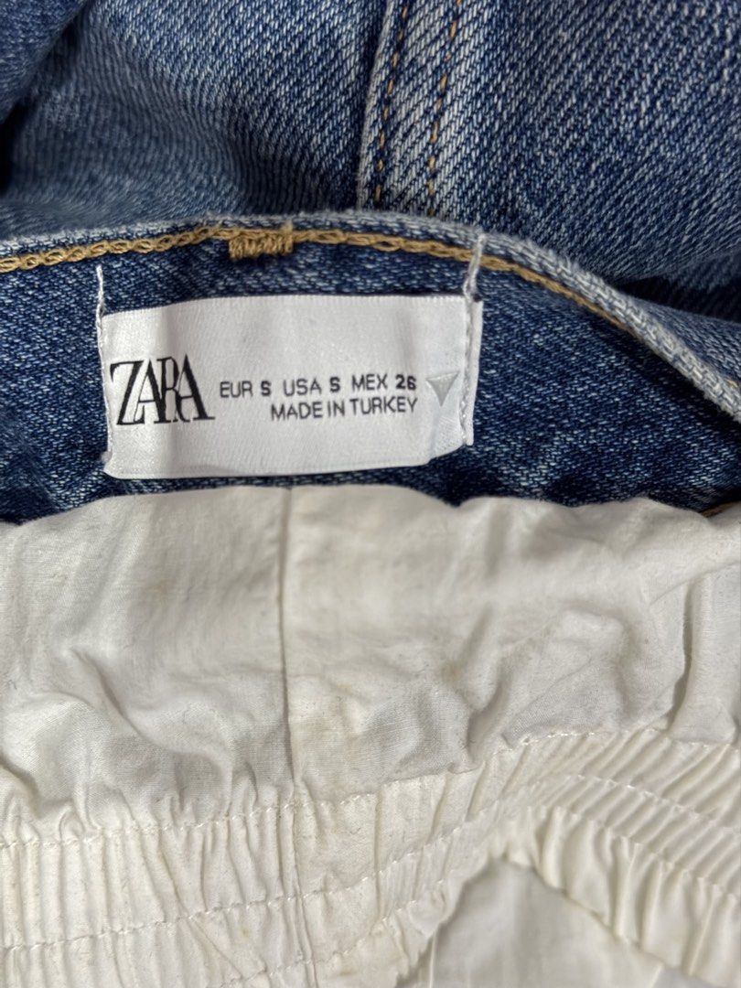ZARA maxi denim skirt (Category: Skirts) located in Paranaque City. Submitted by dailyfindss. (Listing ID 1460219472, Image 2). Description: -payment first.