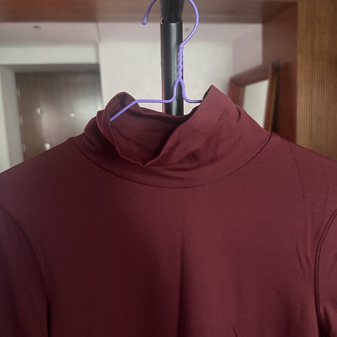 Zara red turtleneck (Category: Longsleeves) located in Pasig City. Submitted by ynahperez (Listing ID 1460212967, Image 2). Description: .