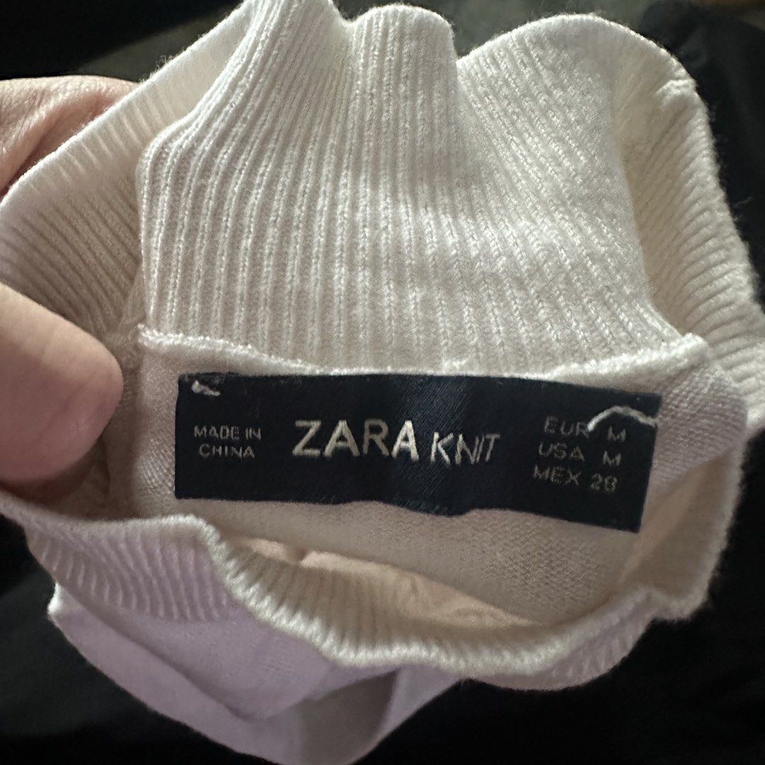 Zara white knit sweater (Category: Coats, Jackets and Outerwear) located in Pasig City. Submitted by ynahperez (Listing ID 1460210881, Image 2). Description: .