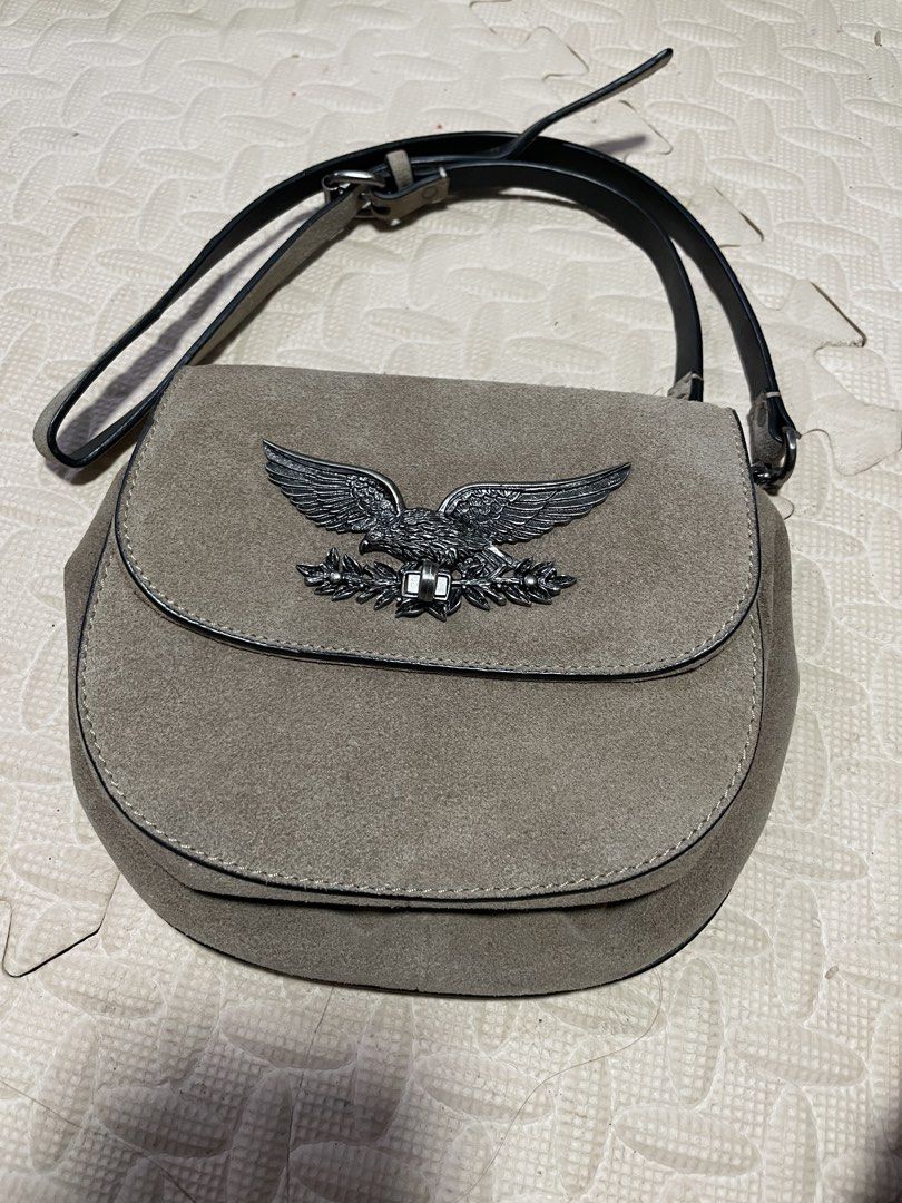 Zara Womens Leather Sling Bag (Category: Cross-body Bags) located in Cebu City. Submitted by botixc123 (Listing ID 1460124764, Image 2). Description: Well used With minimal scatches due to sign of usage 750 + SF.