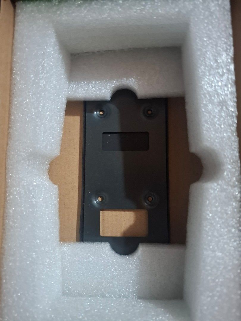 ZkTeco F18 Fingerprint Door Access Control System (Category: Security Systems & CCTV Cameras) located in Quezon City. Submitted by yajayz (Listing ID 1460303325, Image 3). Description: ZkTeco Fingerprint Door Access Control System - complete accessories -brand new -100% working -best to install on office / warehouses etc. -fast detection of fingerprint -can be use for monitoring logs (in and out) of employees - last 2pcs left Price is 4500 Locati