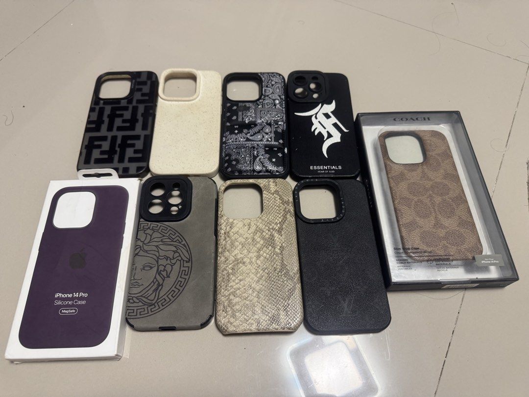 14 pro case Coach and friends (Category: Cases & Sleeves) located in Valenzuela. Submitted by miguelpalad (Listing ID 1460503171, Image 1). Description: Onting retouch lng at linis brand new na As packkk.