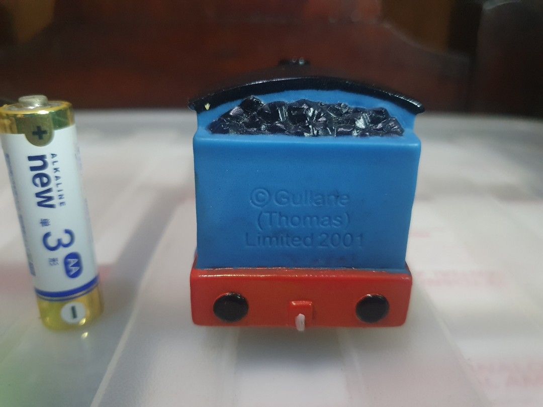 2001 Thomas and Friends Train - Gullane Limited (Category: Vehicle & Diecast Models) located in Quezon City. Submitted by collectionneursonline88 (Listing ID 1460325439, Image 3). Description: - Made by Gullane (Thomas) Limited in 2001 - rubber material - Features his iconic number 1 - Ideal for collectors and fans of the show 🔄 Meetups Balintawak Camachile 7/11 Quezon City 🛵 Shipping : - Lalamove ( except Provincial) - Flash Express - GogoExpr