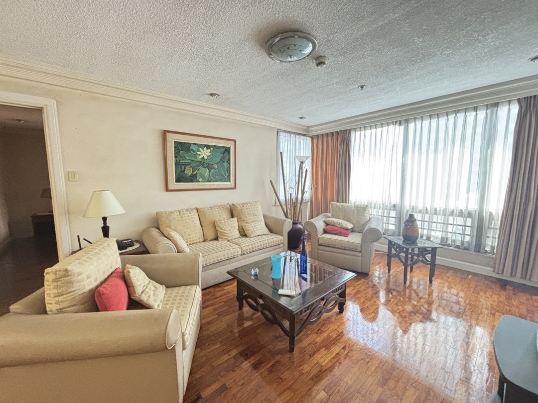 (Category: ) located in . Submitted by brokerjoan16 (Listing ID 1460467675, Image 1). Description: .