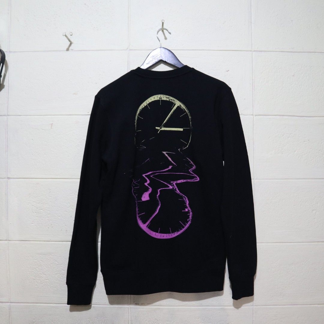 369 Melting Clock Sweatshirt - Louis Tomlinson (Category: Coats, Jackets and Outerwear) located in San Pedro. Submitted by mmpnov (Listing ID 1432768348, Image 1). Description: 19" width 28" length 27" sleeves 6" collar to shoulder OPEN to offers SIZE XS CONDI 5/5 RFS keeping another design LOC San Pedro, Laguna TAGS one direction sweater jumper.