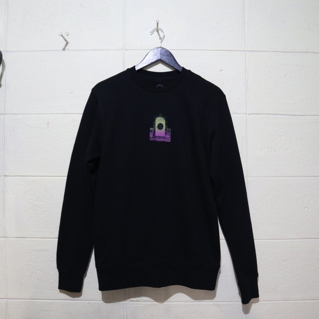 369 Melting Clock Sweatshirt - Louis Tomlinson (Category: Coats, Jackets and Outerwear) located in San Pedro. Submitted by mmpnov (Listing ID 1432768348, Image 2). Description: 19" width 28" length 27" sleeves 6" collar to shoulder OPEN to offers SIZE XS CONDI 5/5 RFS keeping another design LOC San Pedro, Laguna TAGS one direction sweater jumper.