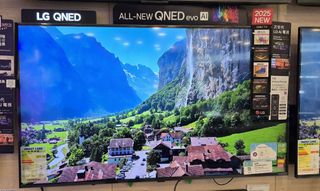 （分類：）位於 。 由 i.am.best.4k.tv 提交（商品編號 1460335069，圖片 1）。簡介： 。