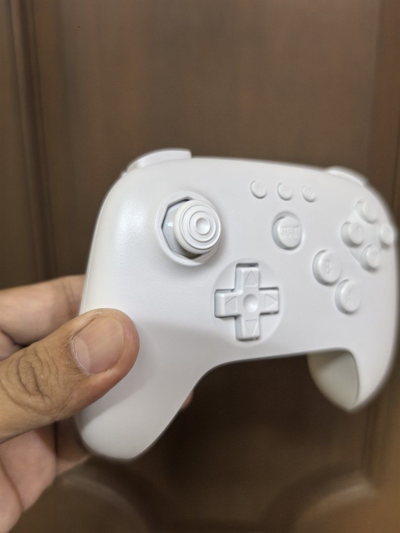 8bitdo 64 wireless game controller (Category: Controllers) located in Quezon City. Submitted by unboxingtito (Listing ID 1460440302, Image 3). Description: 8bitdo 64 wireless game controller .