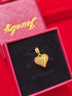 916 Gold Charm 收藏品 1