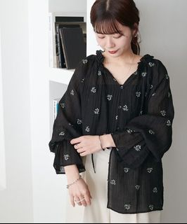 （分類：）位於 。 由 fashionworld_yf 提交（商品編號 1460411349，圖片 1）。簡介： 。