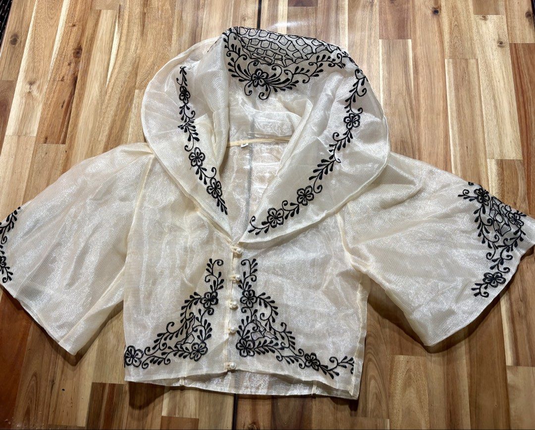 🤍 Embroidered Filipiniana Blouse | Small–Medium (Category: Blouses) located in Manila. Submitted by cutesybysdc (Listing ID 1460413907, Image 1). Description: Elegant Filipiniana-inspired blouse featuring beautiful black floral embroidery, sheer textured fabric, and delicate pearl-style buttons. Perfect for school events, office occasions, & any cultural celebrations. ✨ Details: * Size: Small–Medium frame * Color: Off-white/Cream with black embr