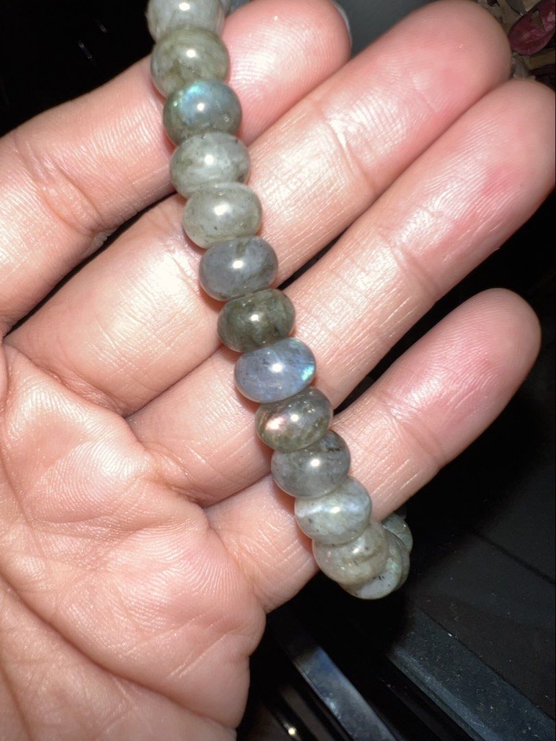 ✨ LABRADORITE CRYSTAL BRACELET ✨ (Category: Bracelets) located in Imus. Submitted by vdc.apparel (Listing ID 1460334638, Image 2). Description: From raw Labradorite stone to a finished bracelet. 🤍🩶 Each bead has its own natural inclusions, patterns, and subtle flashes—making every piece uniquely beautiful. 🪨 Raw Labradorite stone reference photo included ✨ Natural stone character 🤍 No two beads look exactly alike 📩 DM for price & details Cry