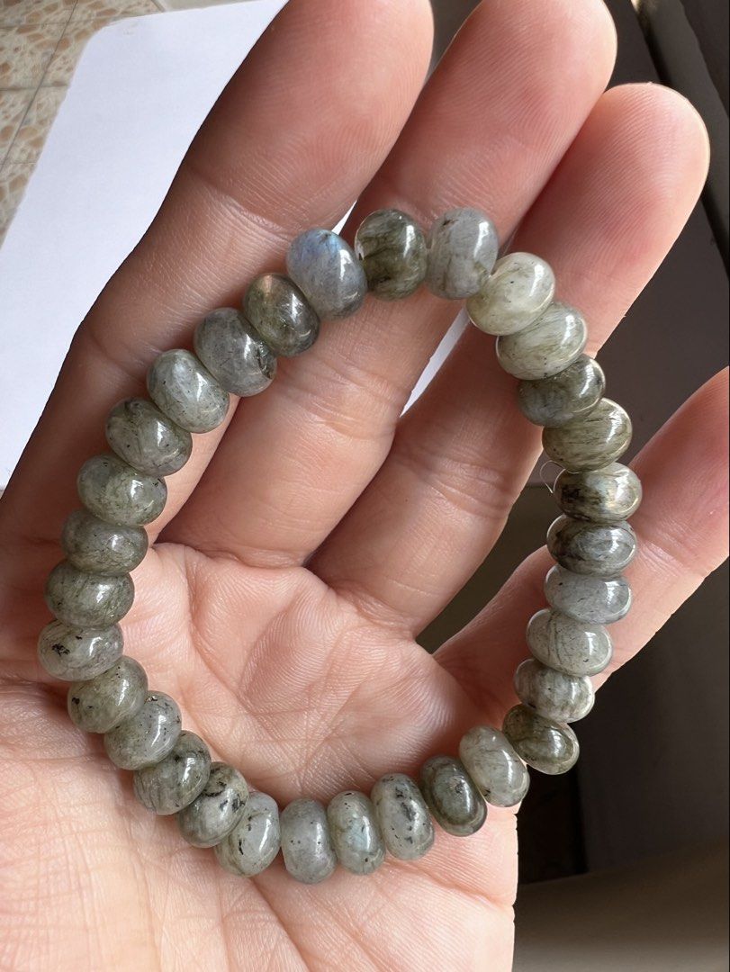 ✨ LABRADORITE CRYSTAL BRACELET ✨ (Category: Bracelets) located in Imus. Submitted by vdc.apparel (Listing ID 1460334638, Image 1). Description: From raw Labradorite stone to a finished bracelet. 🤍🩶 Each bead has its own natural inclusions, patterns, and subtle flashes—making every piece uniquely beautiful. 🪨 Raw Labradorite stone reference photo included ✨ Natural stone character 🤍 No two beads look exactly alike 📩 DM for price & details Cry