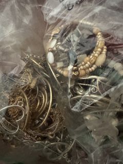 (Category: ) located in . Submitted by pearllocket (Listing ID 1460405916, Image 1). Description: .