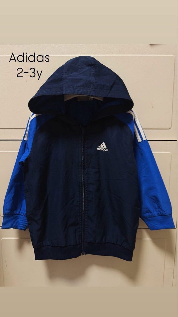 Adidas 2-3y (Category: Babies & Kids Fashion) located in Manila. Submitted by bilbyy (Listing ID 1460470969, Image 1). Description: .