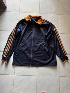 (Category: ) located in . Submitted by ezyss.store (Listing ID 1460392458, Image 1). Description: .
