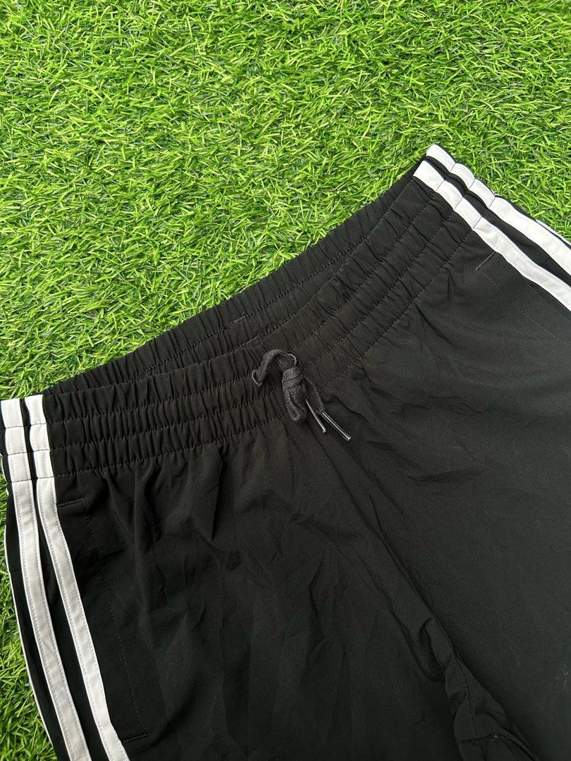 Adidas Essentials 3Stripes Woven Jogger (Category: Activewear) located in Davao. Submitted by echoloots (Listing ID 1460474284, Image 3). Description: Adidas Essentials 3Stripes Woven Jogger Waist - 26-32 Length - 33.5 (XS on tag) Color Rate - 9.5/10 Excellent Condition No Issues/Flaws 450 + Shipping Fee.