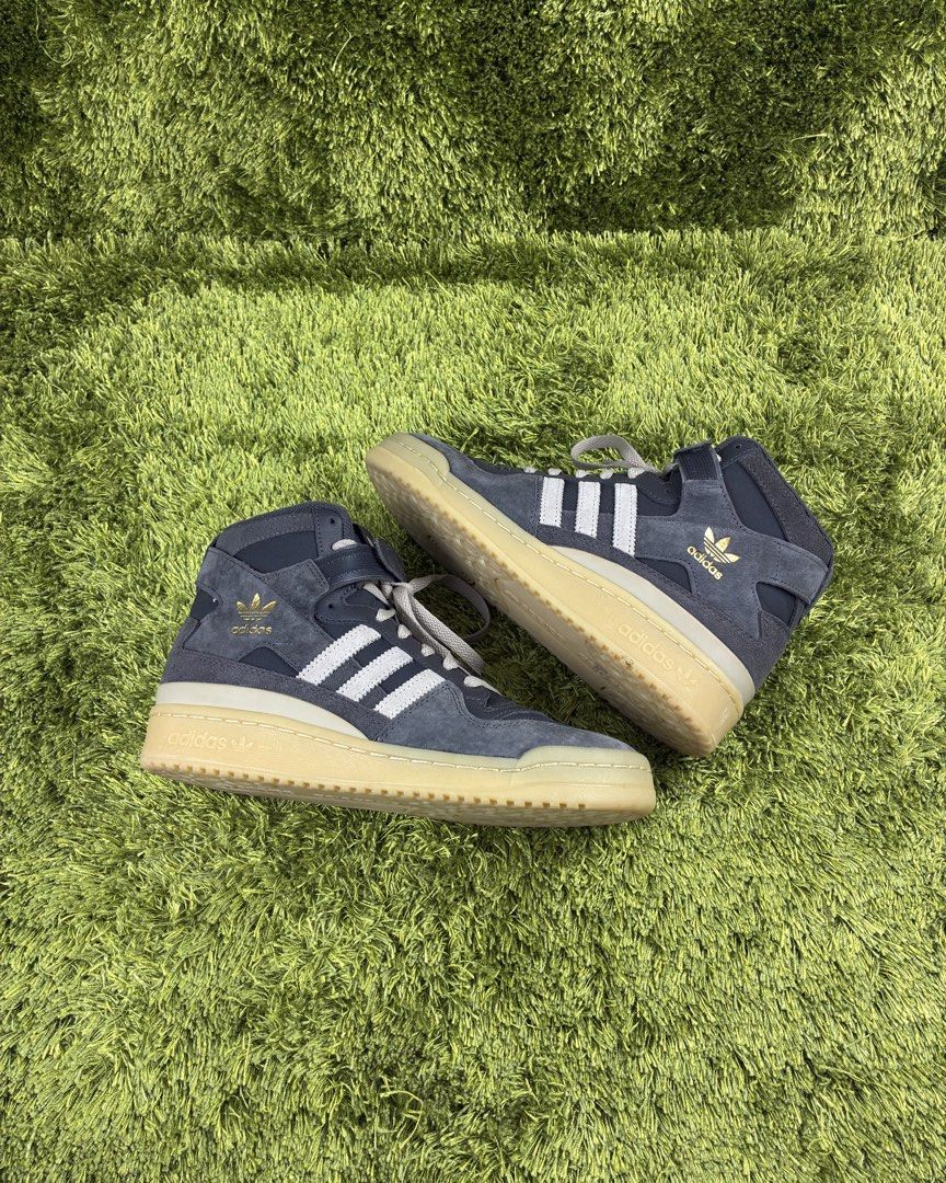 Adidas Forum Mid Sneaker (Category: Sneakers) located in Lucena. Submitted by shopdotmane (Listing ID 1460478115, Image 2). Description: Adidas Forum Mid Sneaker Size 7 on tag Fits 7.5-8 slim (US) Approximately (11 inches) Still in great condition With og box .