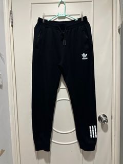 （分類：）位於 。 由 inimeg 提交（商品編號 1460330837，圖片 1）。簡介： 。